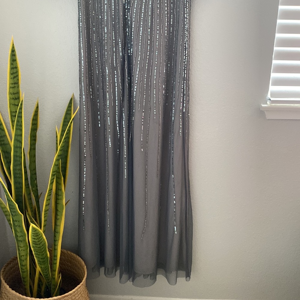 Adrianna Papell Silver Sequined V-Neck Flutter Sleeve Evening Gown - Picture 7 of 16